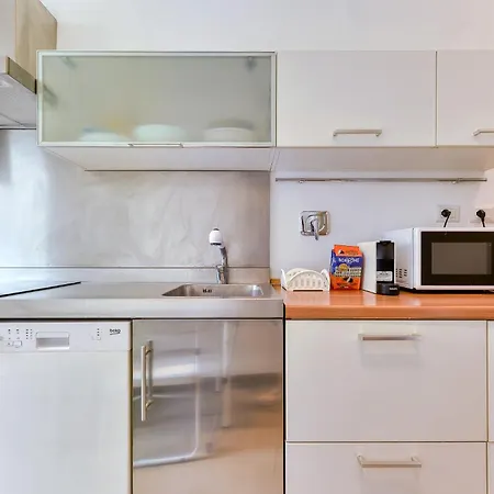 Lavinia's At Colosseo