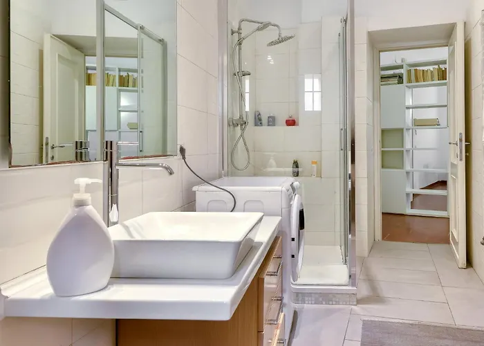 Lavinia's At Colosseo