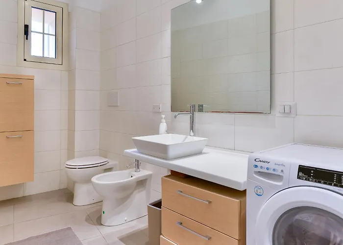 דירה Lavinia's At Colosseo רומא